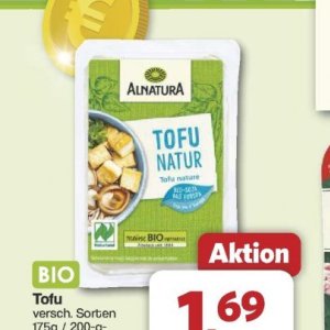 Tofu bei Famila Nord West