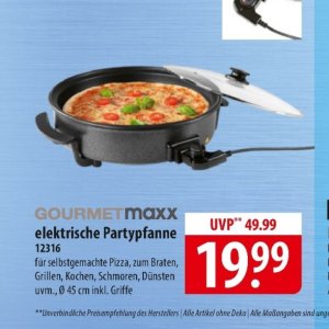 Pizza bei Famila Nord Ost